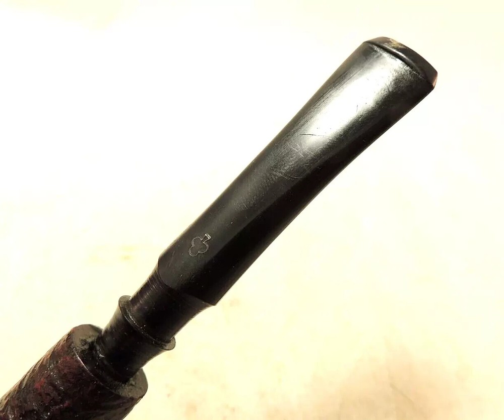 KAYWOODIE RUSTICATED AUTHOR SAXON BRIAR PIPE