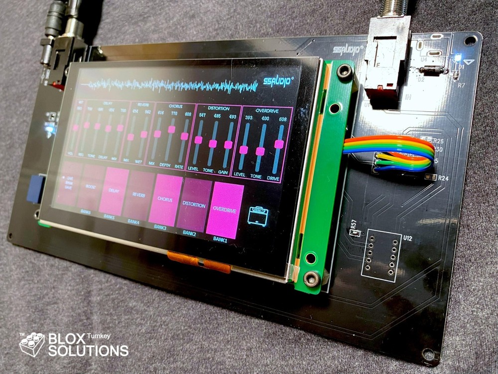 Guitar Multi Effect THG5 OD DS Chorus Reverb Delay Boost Touch Screen