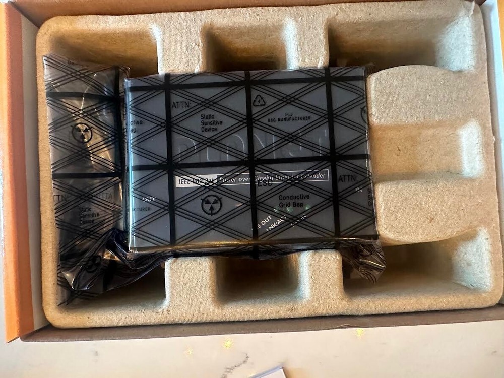 Planet POE-E201 IEEE Power over Gigabit Ethernet Extender