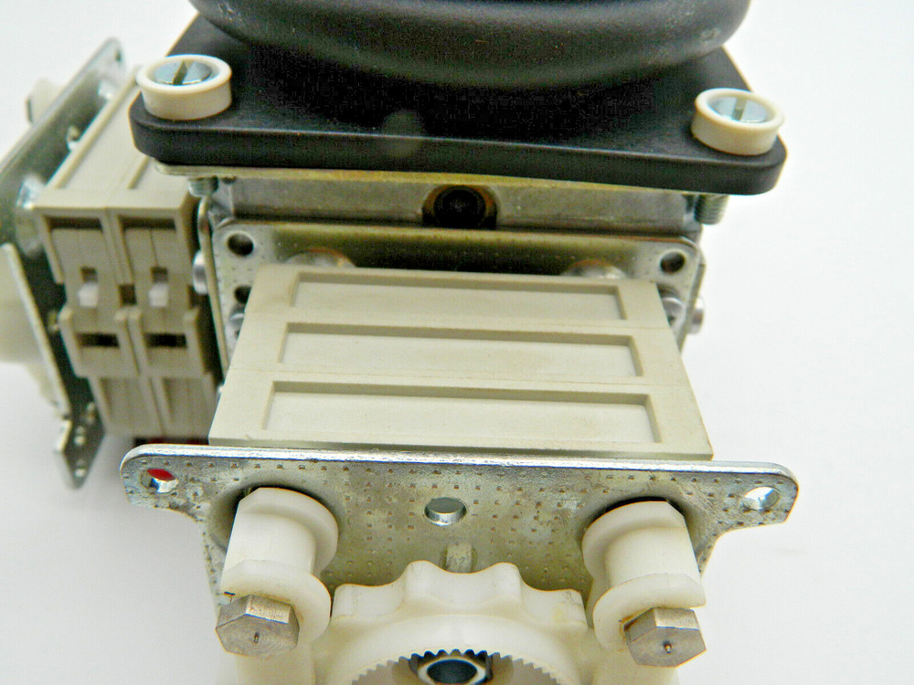 GESSMANN V 62 V62 Multi-Axis Controller 0904642 Composite Drive Joystick