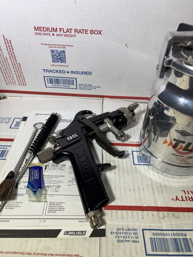 Binks 95 Spray Gun and cup