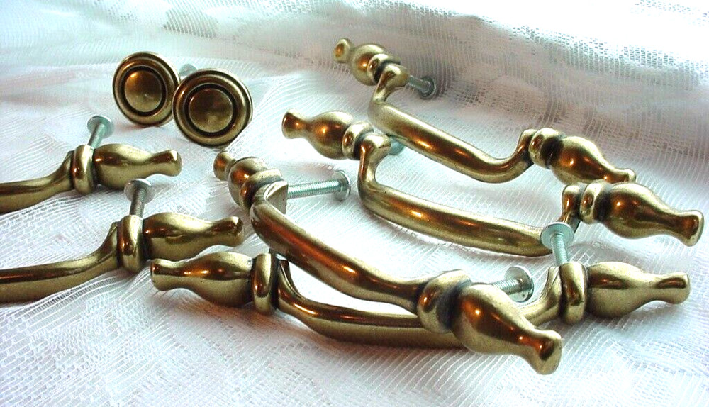 Brass Drawer Pulls Knobs Mixed Lot 8 Piece Metal