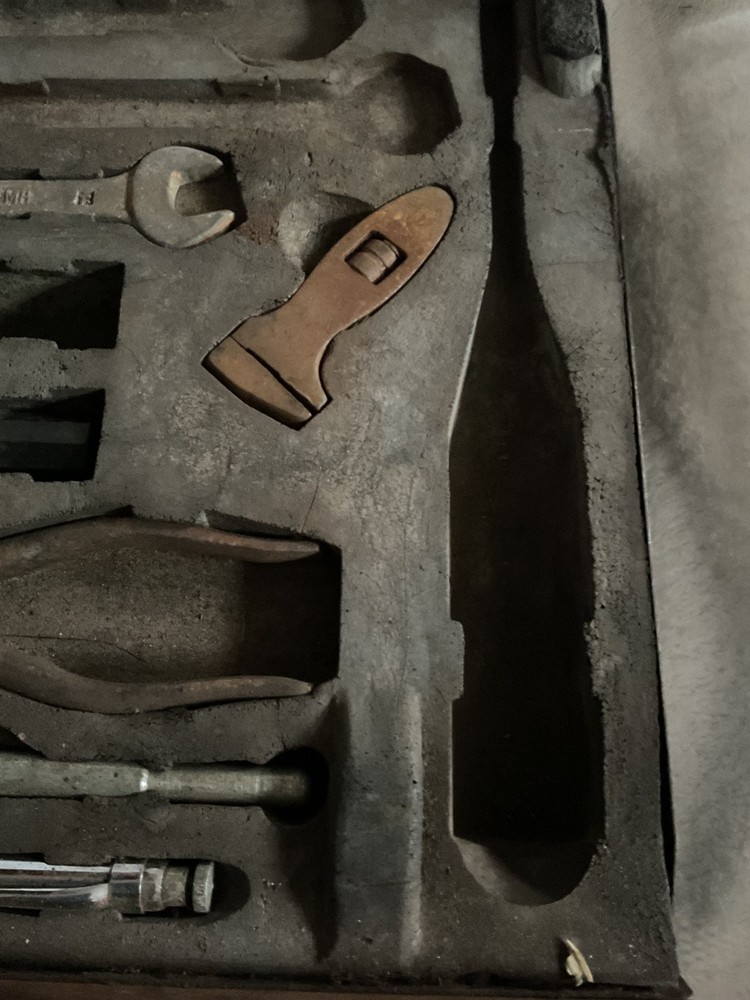 ROVER P4 TOOL TRAY With some Tools