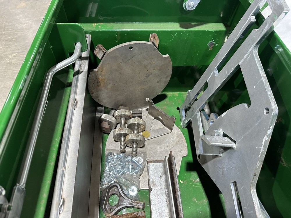 Sumner PFAST Pipe Fitting Alignment System Technique Welding Table Stand 785450