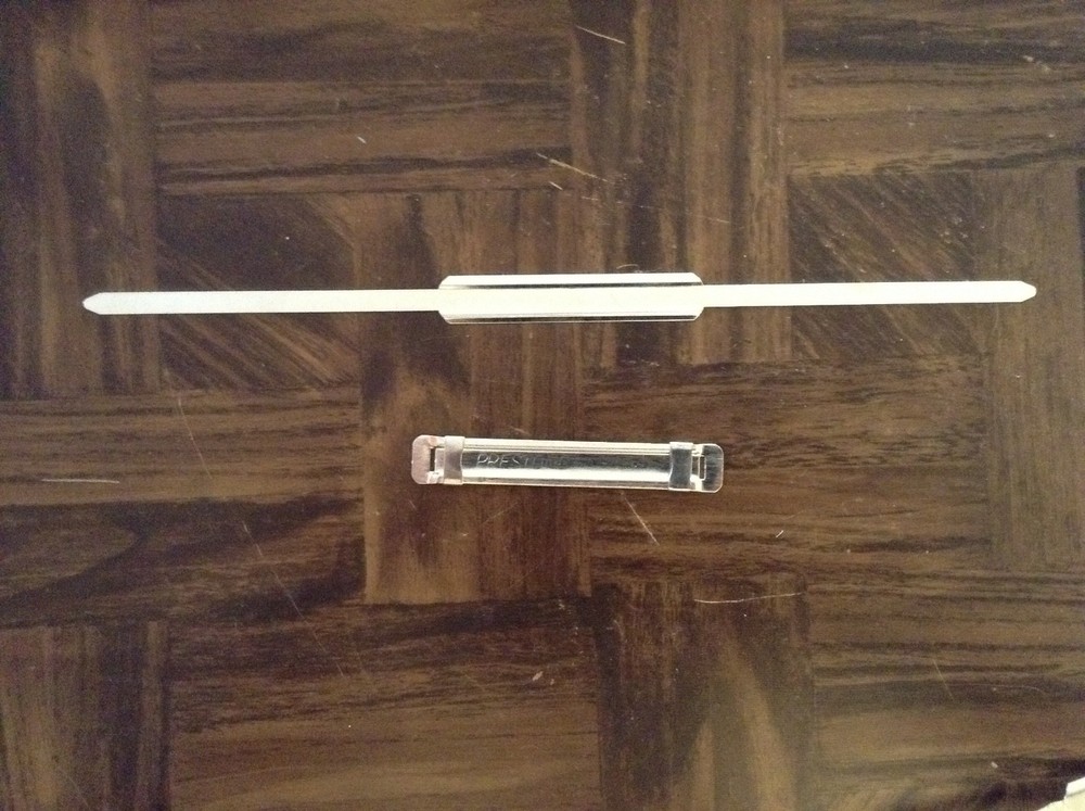 Prestong paper fasteners R - 30