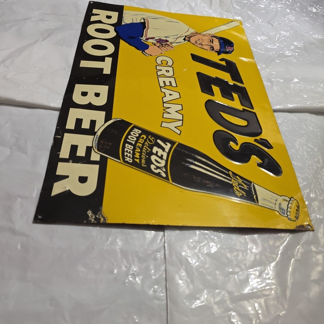 VTG TED WILLIAMS Ted's Delicious Creamy ROOT BEER SIGN 10in. x 15in. Green Back