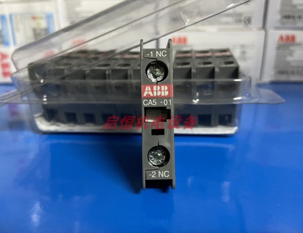 1pcs ABB AC Contactor Auxiliary Contacts  CA5-01