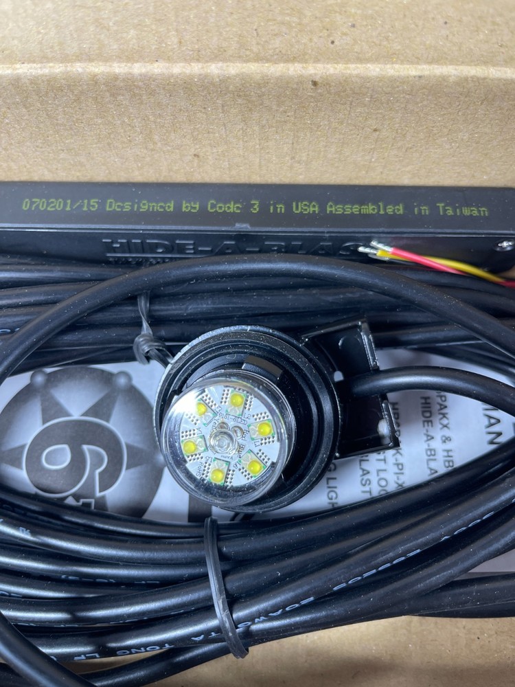 Code 3 HB6PAK-PI-W Hide-A-Blast 6-LED Lighthead White NGPI SUV Interceptor