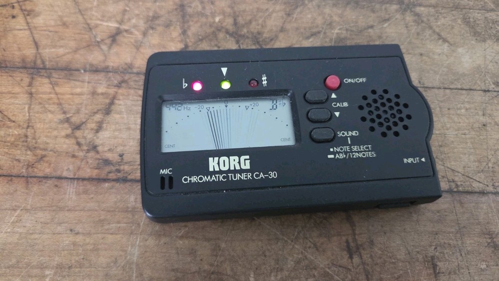 Korg Chromatic Tuner Model: CA-30