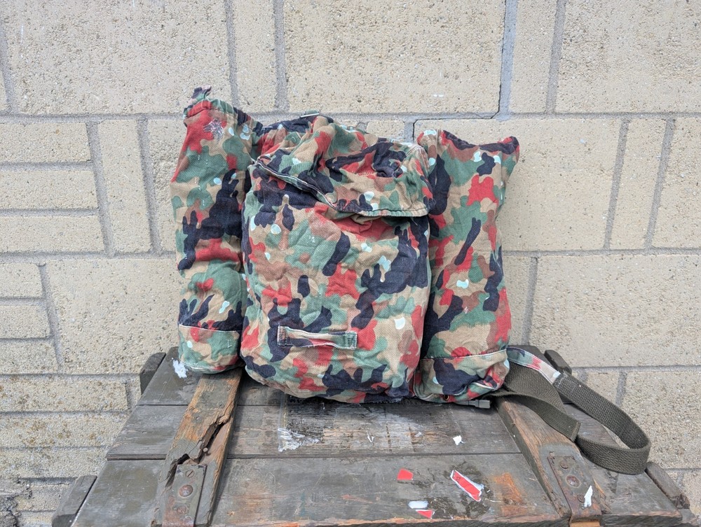 Swiss Alpenflage backpack