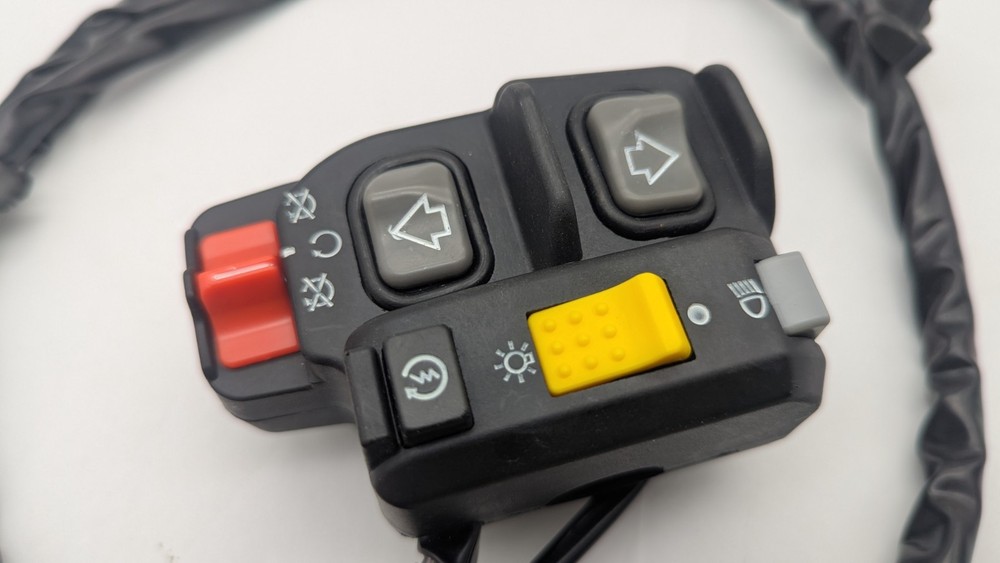 UNTESTED SWITCH FOR HONDA AND OTHERS
