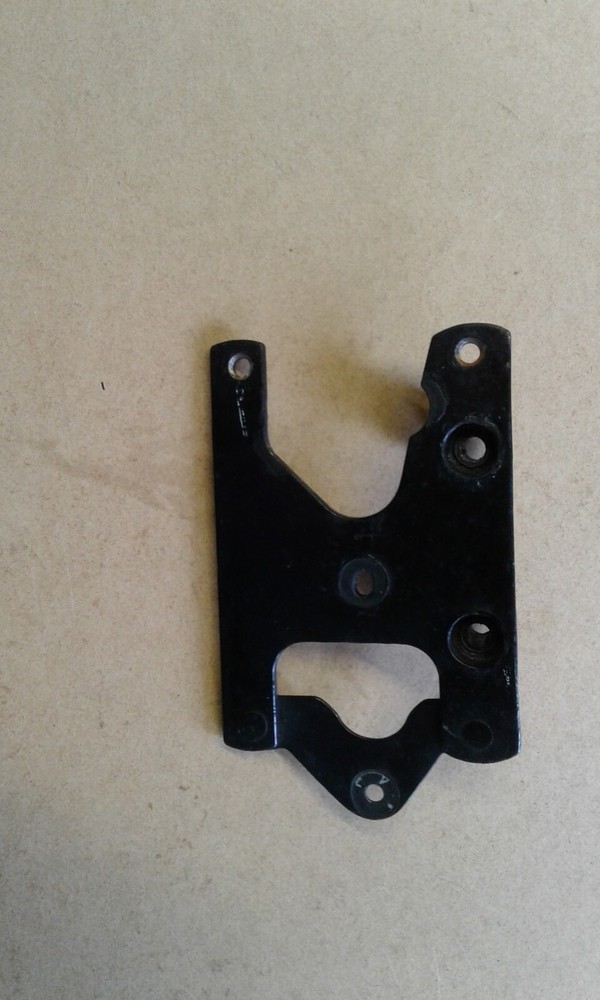 Triumph speedometer / rev bracket