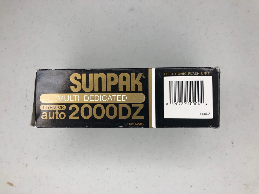 Used Sunpak Multi Dedicated Auto 2000DZ Thyristor/Flash - Tested w/ Box & Manual