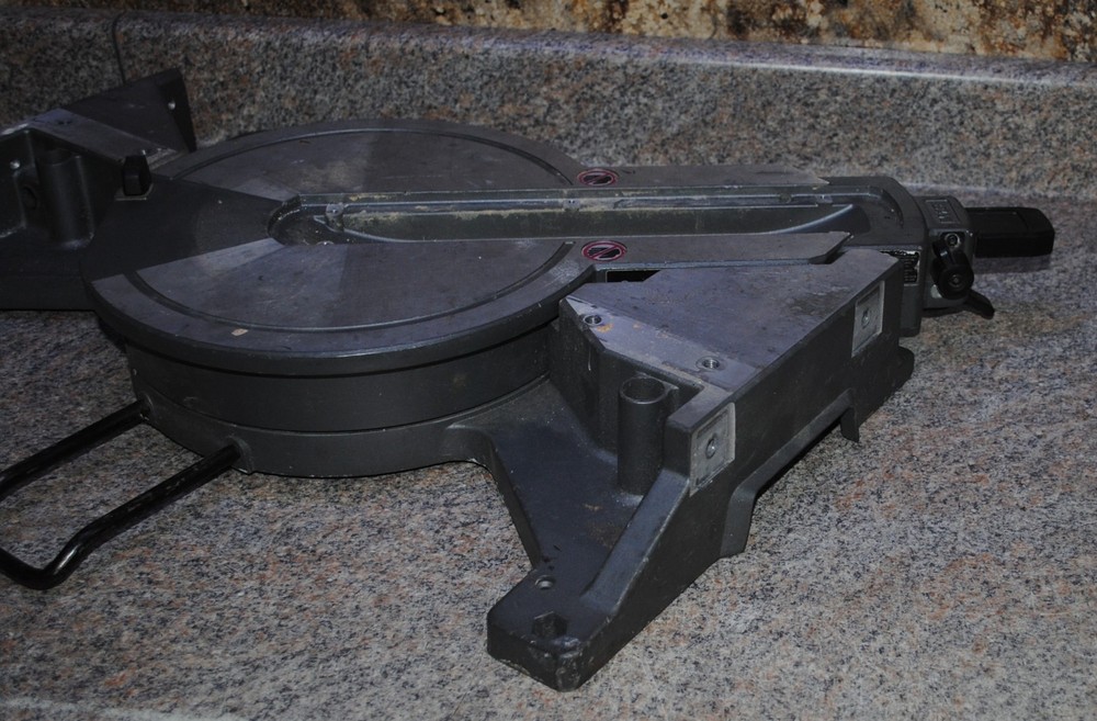Milwaukee 2734-20 Base + Table Assembly