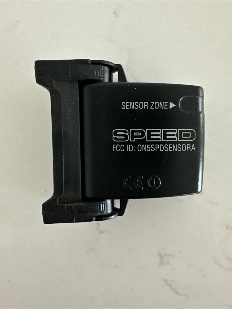 Classic Cateye Strada Wireless Cyclocomputer CC-RD300W w/ Speed Sensor & Magnet