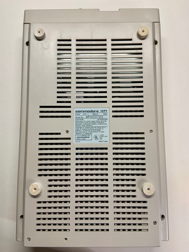 Commodore 128 Computer and 1571 Disk Drive Bundle