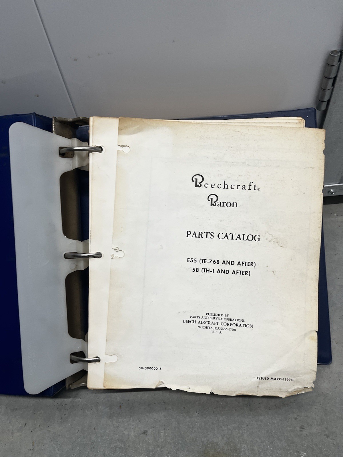 Beechcraft E55, 58 Baron Parts Catalog 58-590000-5 Original