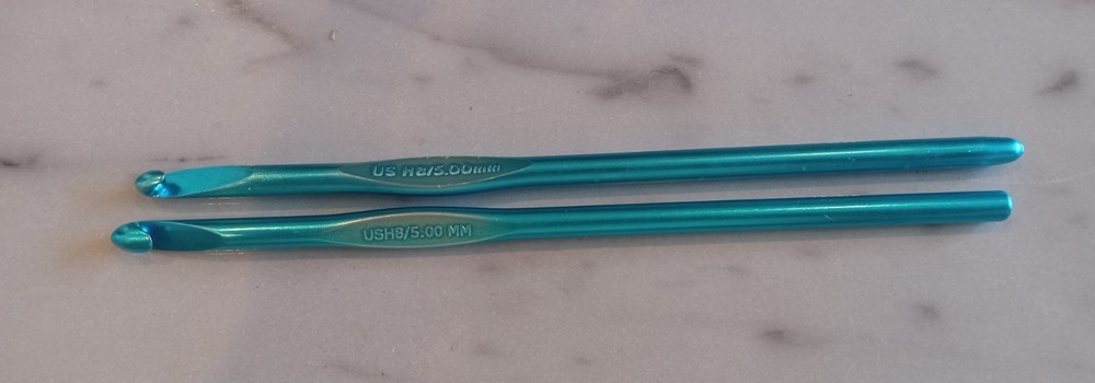 Size H Susan Bates Crochet Hooks