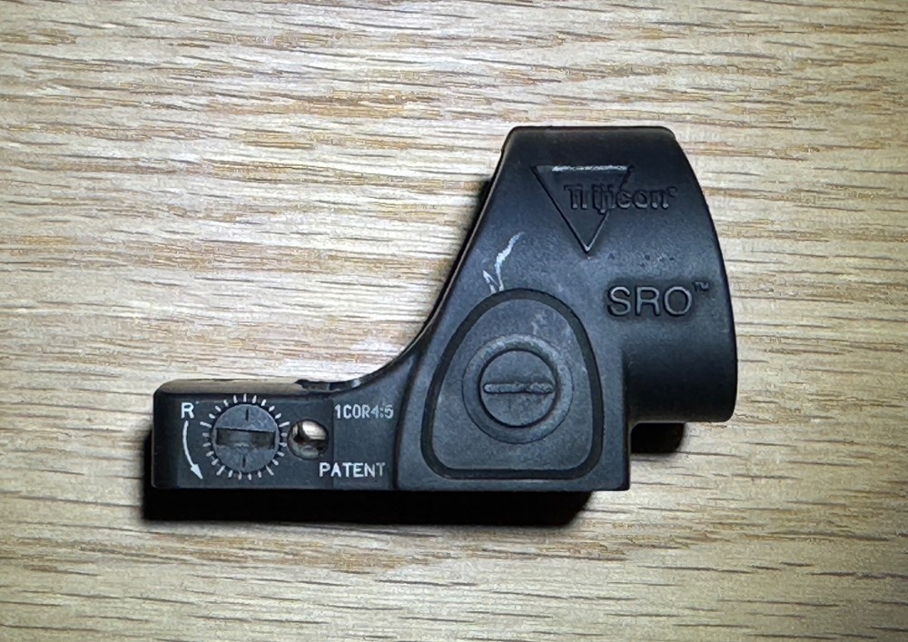 Trijicon SRO Sight 5.0 MOA Adjustable LED Reflex Red Dot Sight