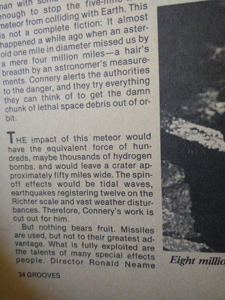 KISS Grooves Magazine #18. Incomplete. Missing NON-KISS pages.