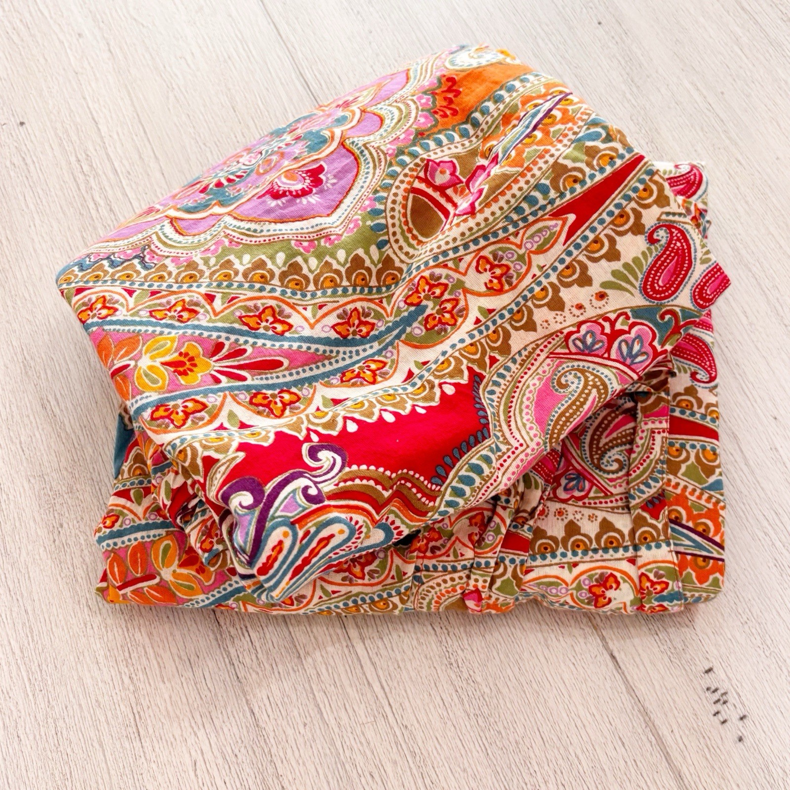 COST PLUS WORLD MARKET Multicolor Paisley VENICE Print Split Shower Curtain READ