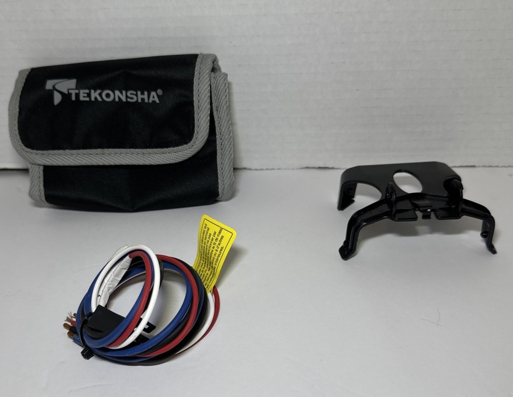 Tekonsha  Trailer Brake Control Module Controller Bag Side Plug T- Slot Bracket￼