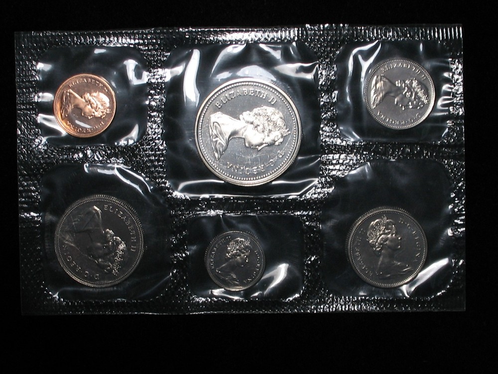 1975 CANADA PROOFLIKE MINT SET * WITH ORIGINAL MINT PACKAGING *