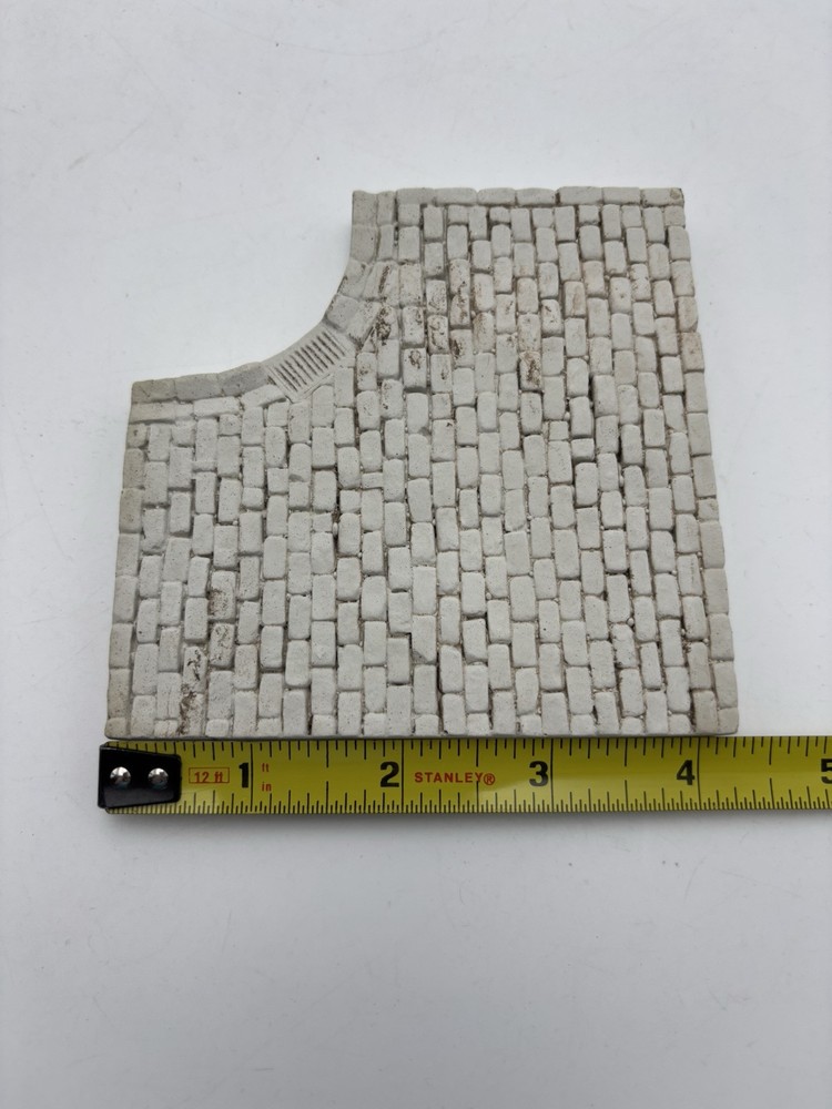 Dutton Cobblestone Intersection Set Double Lane DM40 (NO BOX)