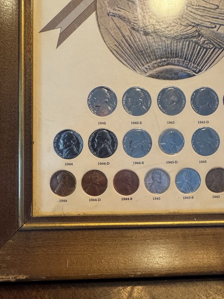 4 Small Display Coin Sets