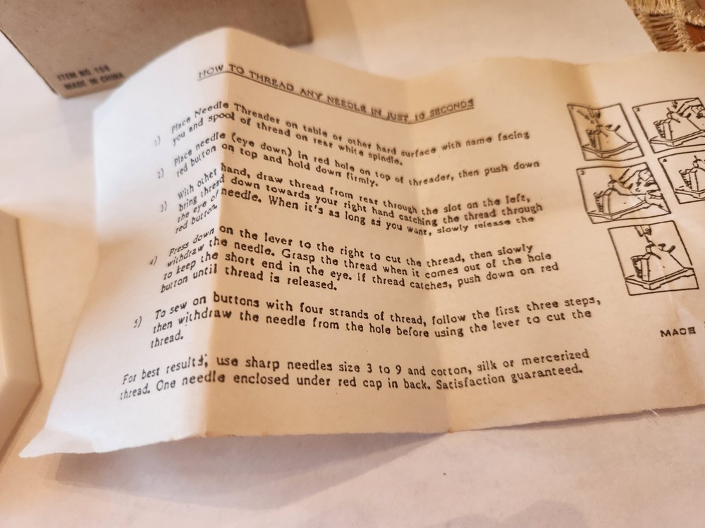Vintage 1990 Easy Threader Machine With Instructions