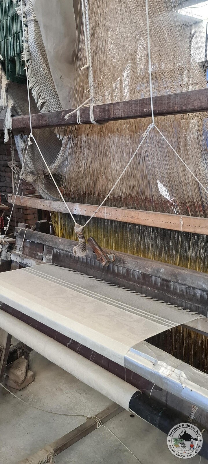 Cashmere Blanket "Ama" (अमा), Handcrafted from Nepal, Bedspread, Cuddle Blanket