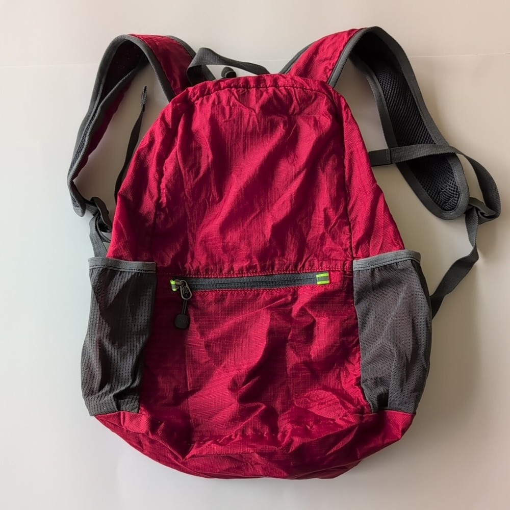 HIKPRO Red & Gray Durable Lightweight Packable Backpack Water Resistant