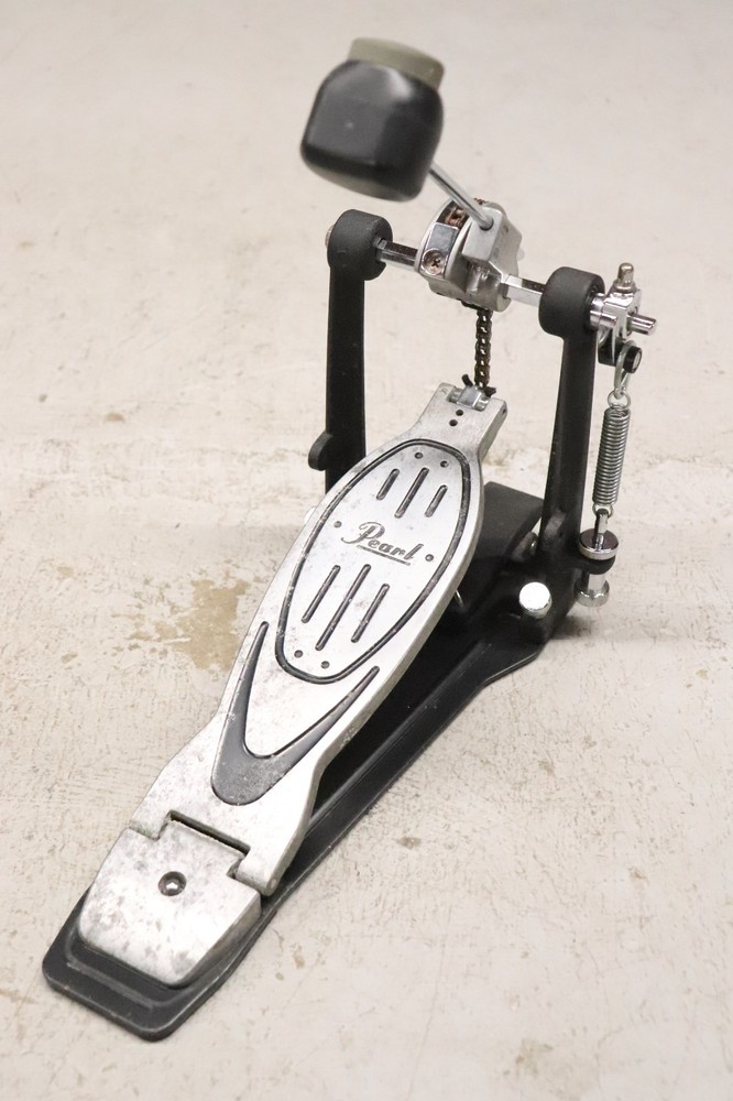 Pearl P-900 Single Chain Solid Base Bass Drum Pedal