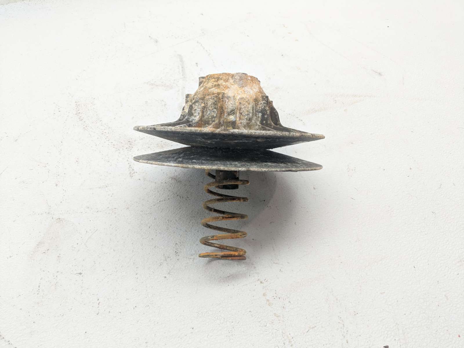 22 Can Am Outlander 570 CVT Secondary Driven Clutch