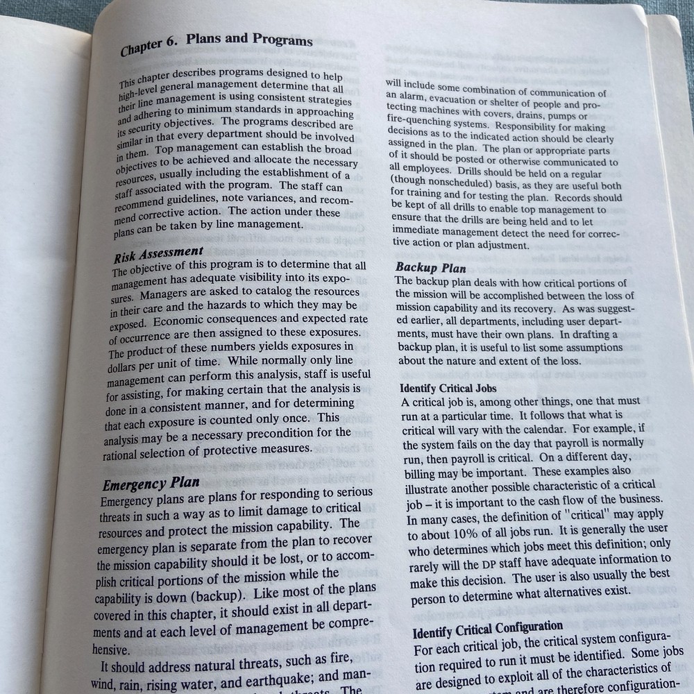 Vintage IBM Data Security Controls Procedures DP Installations 1977 2nd Ed. PC