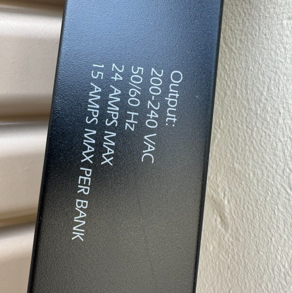 APC AP7541 Power Distribution Unit