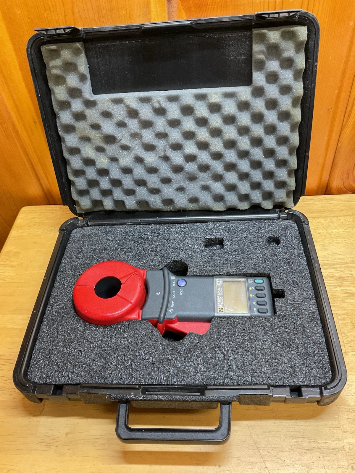 AEMC 3731 Clamp-On Ground Resistance Tester
