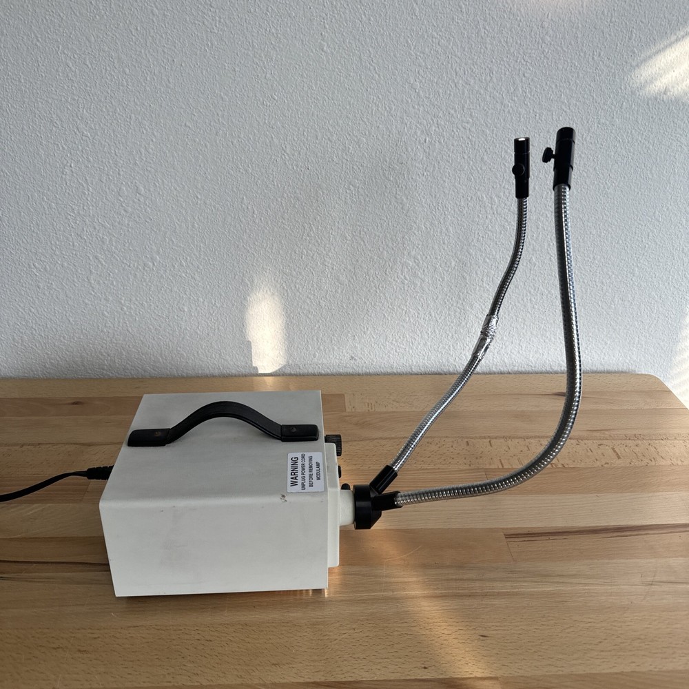 Comet Fiber Optic Light Source