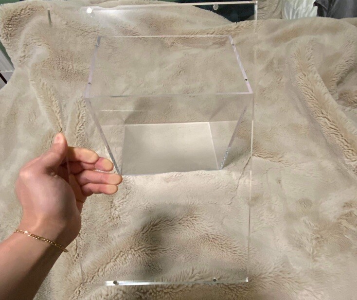 6 gallon acrylic aquarium
