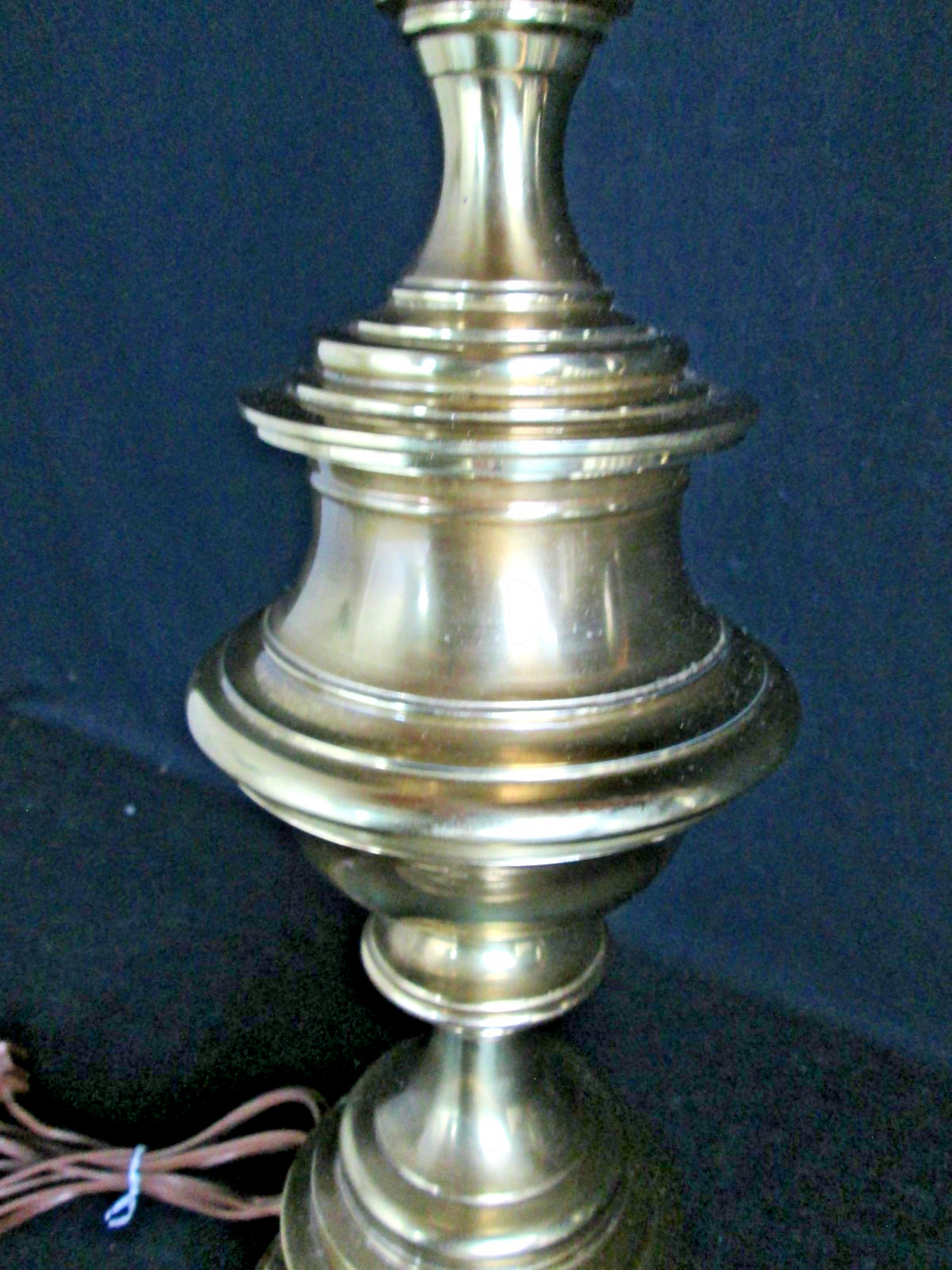Vintage 29 1/2" Stiffel Heavy Brass Hollywood Regency URN 3-Way Table Lamp