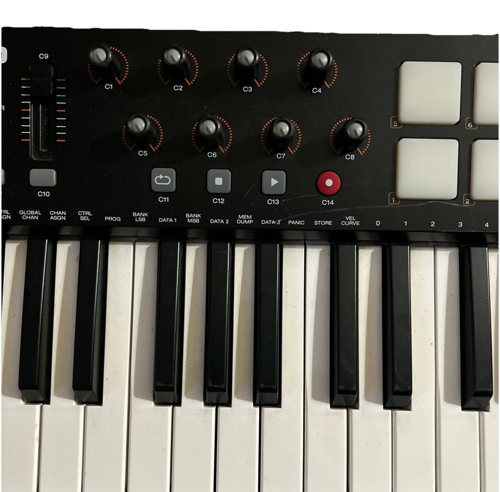 M-Audio Oxygen 25 MKV 25-Key USB Keyboard Controller Beat/drum Machine Studio