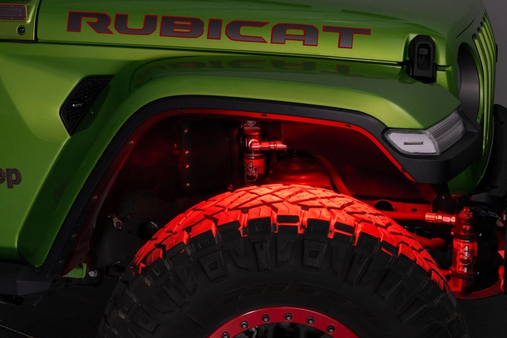 Diode Dynamics RGBW LED Rock Lights (4-Pack) w/Bluetooth Controller Jeep