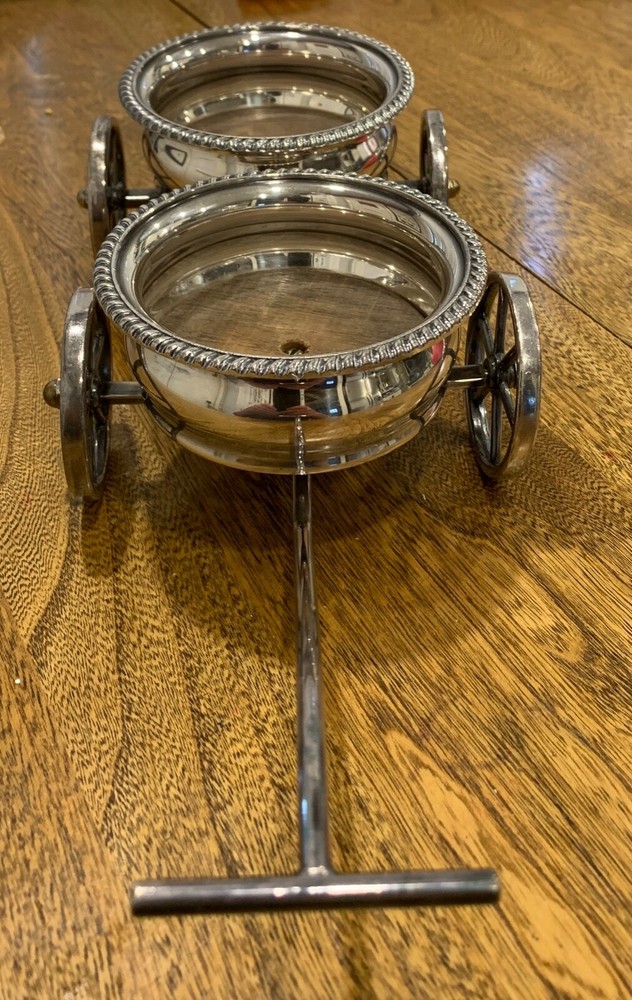 UNIQUE - Vintage Victoria Silverplate Wine Trolley Wagon