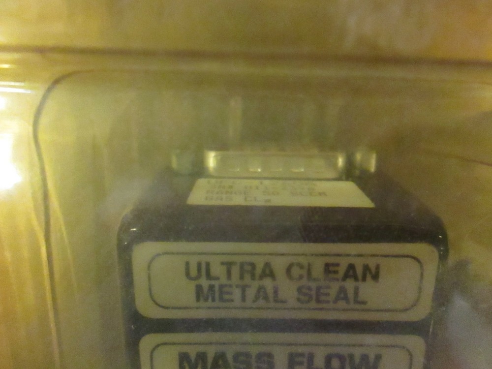 Unit UFC-1260A Mass Flow Controller MFC, CL2, 50 SCCM, Refurb
