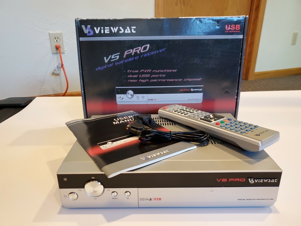 ViewSat VS Pro DVB FTA Digital Satellite PVR Dual USB Receiver with remote