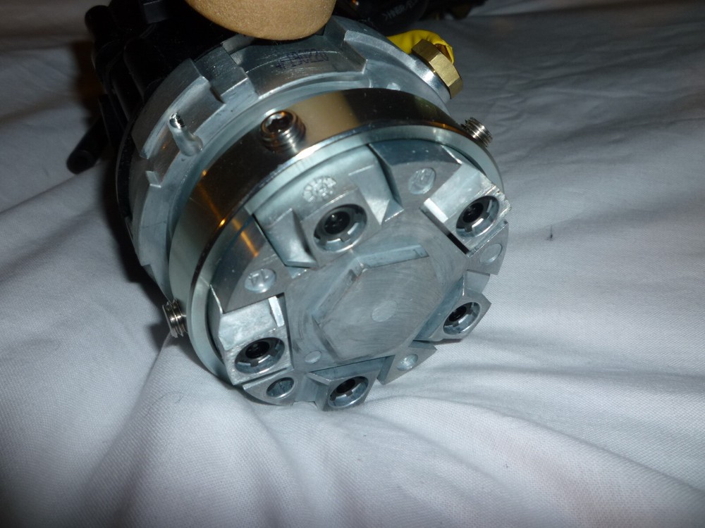 FUEL PRESSURE RELIEF DEVICE E4-67R-010117