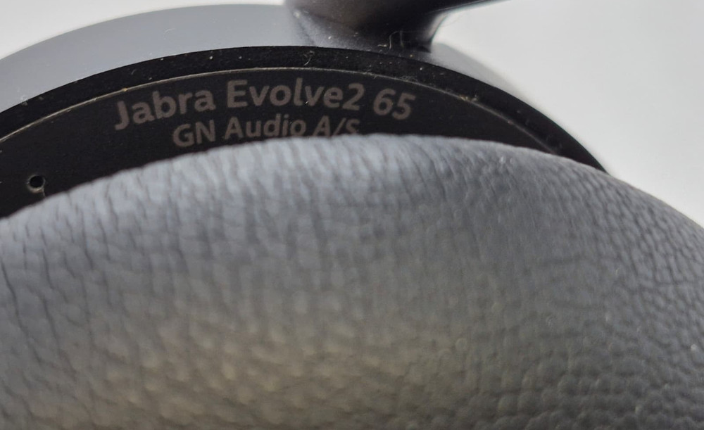 Jabra Evolve2 65 Wireless Headset W/ Desk stand