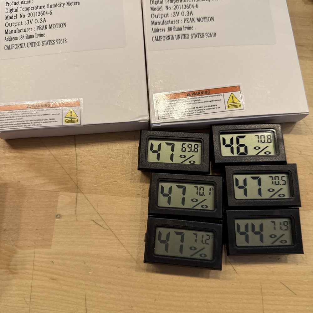 Peak Motion Digital Temperature Humidity Meters