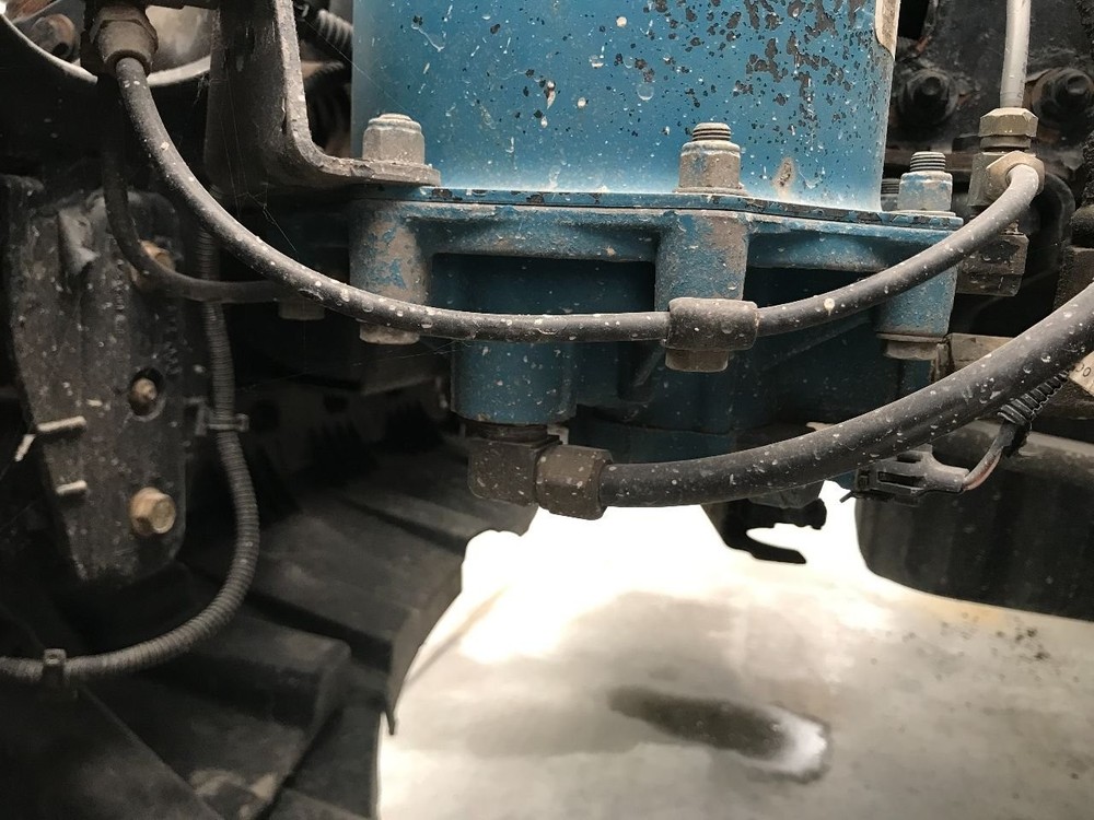 Bendix AD9 Air Dryer - Used