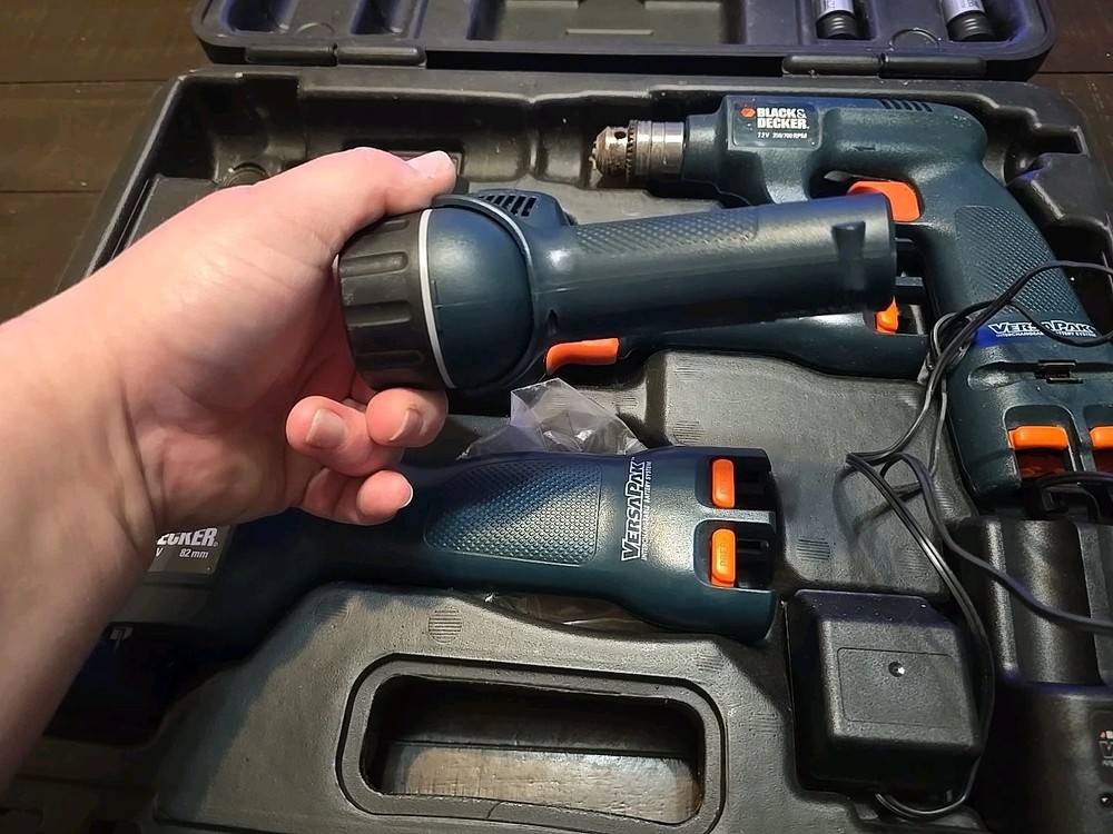 Black And Decker 4 piece Tools Versa Pak 7.2v- Drill, Sander, Flashlight, Saw